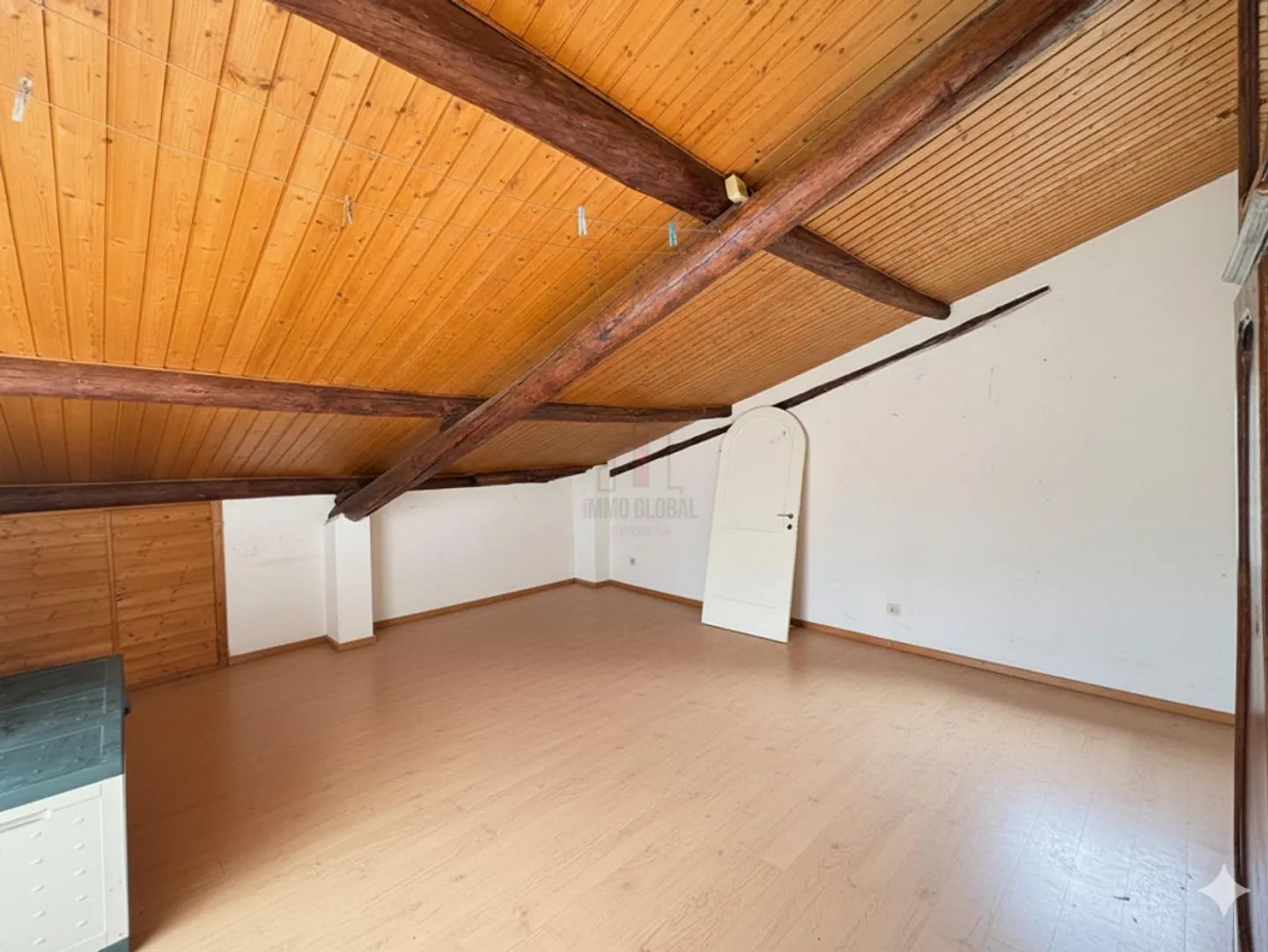 Maison Charmante avec Jardin et Vue Partielle sur le Lac - Photo 13 sur 13