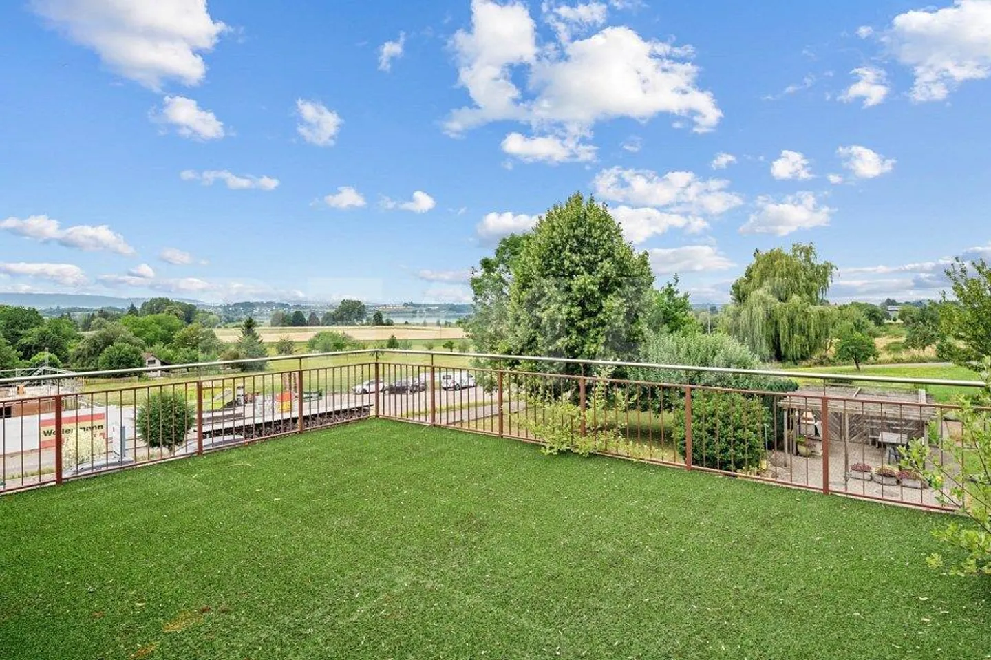 Investimento attraente vicino al lago - Foto 7 di 13