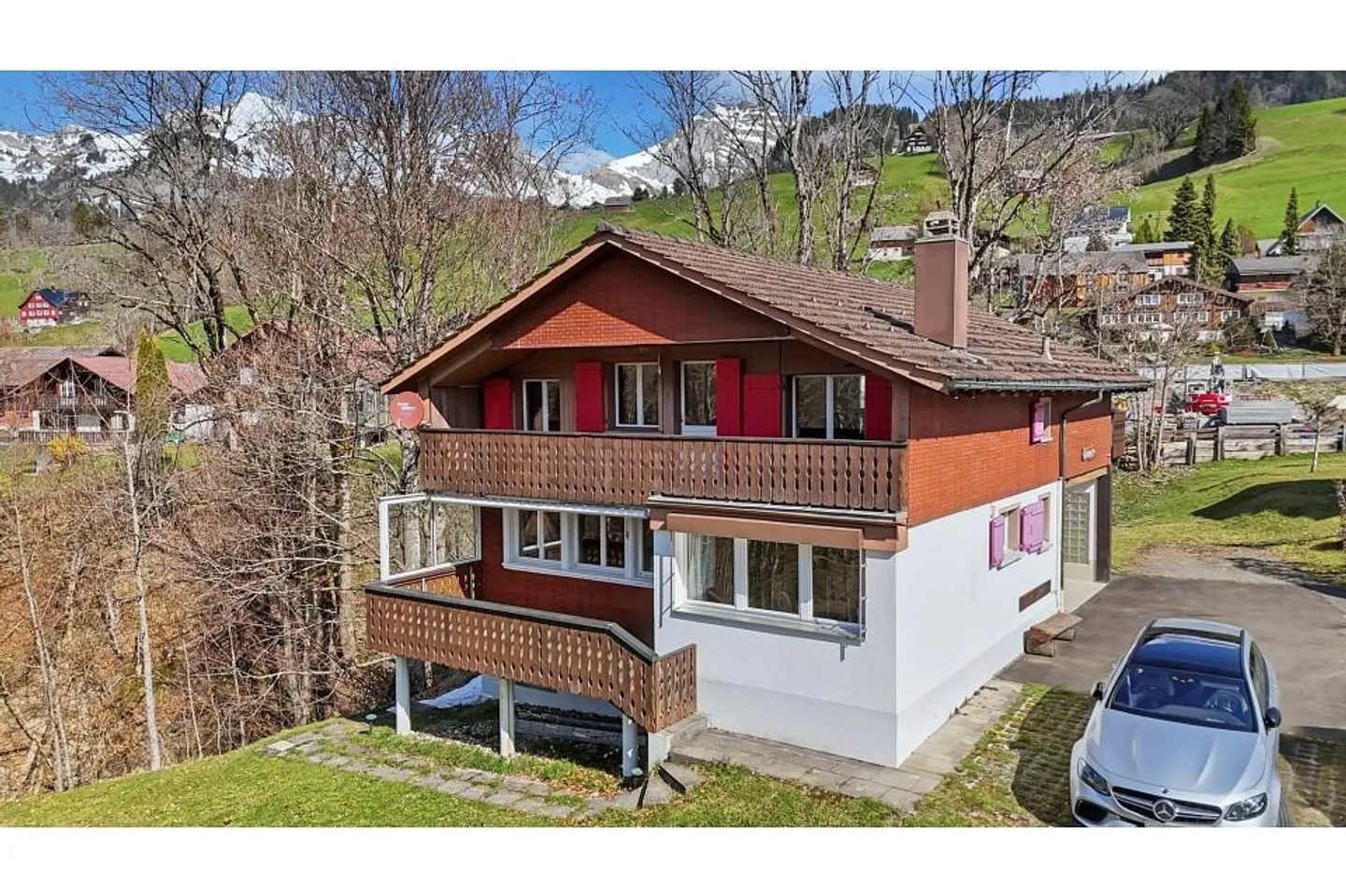 Chalet mit Garten in Wildhaus - Foto 1 von 13