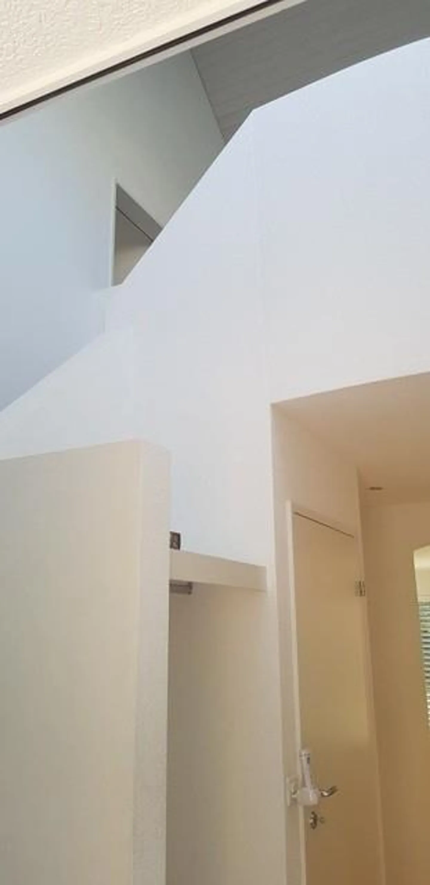 Spacious, modern single-family home in a quiet location in Züberwangen - Photo 17 of 19