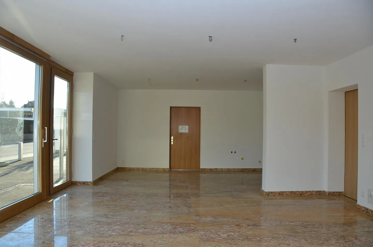 Locali commerciali con vetrina - Foto 4 di 7