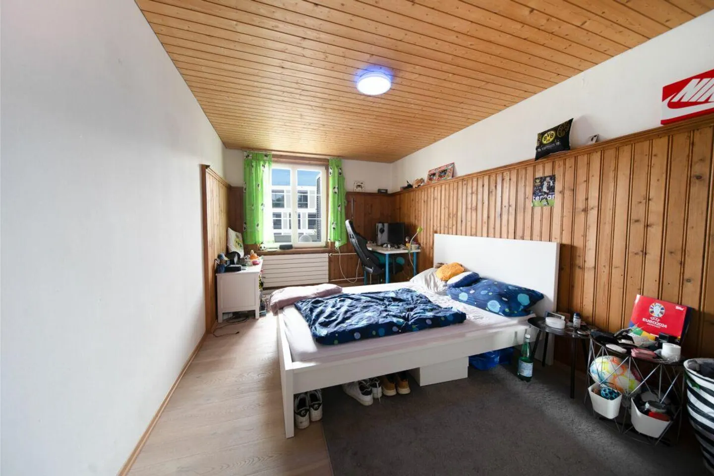 Charmante maisonette de 5,5 pièces avec jardin - Photo 2 sur 12