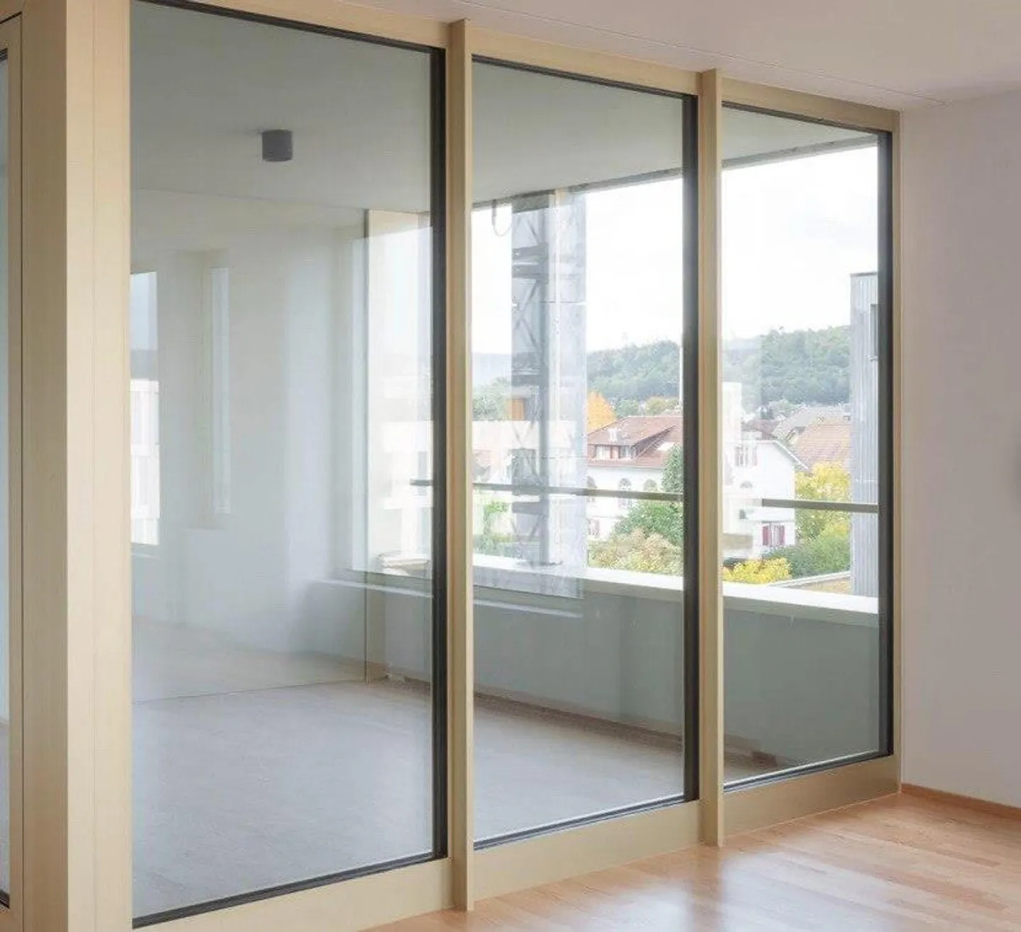 Appartamento moderno 2.5 nella Torre Centurion 5210 Windisch con vista panoramica - Foto 3 di 7