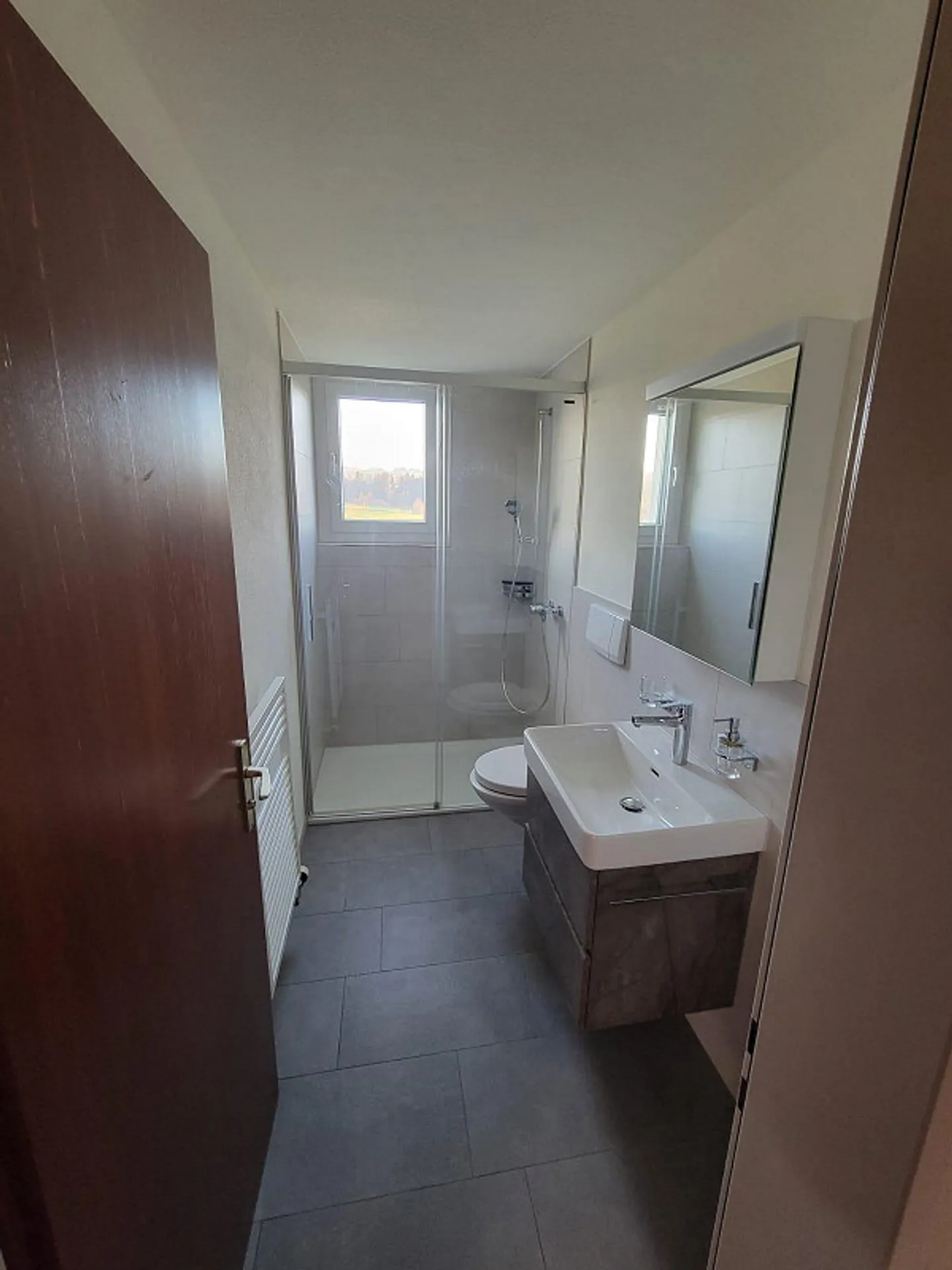 Belle appartement en attique de 4,5 pièces à louer à partir du 1er juillet - Photo 8 sur 14