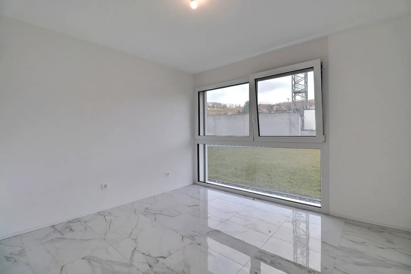 Appartement 4.5 pièces en rez-jardin à Moudon - Foto 8 von 13