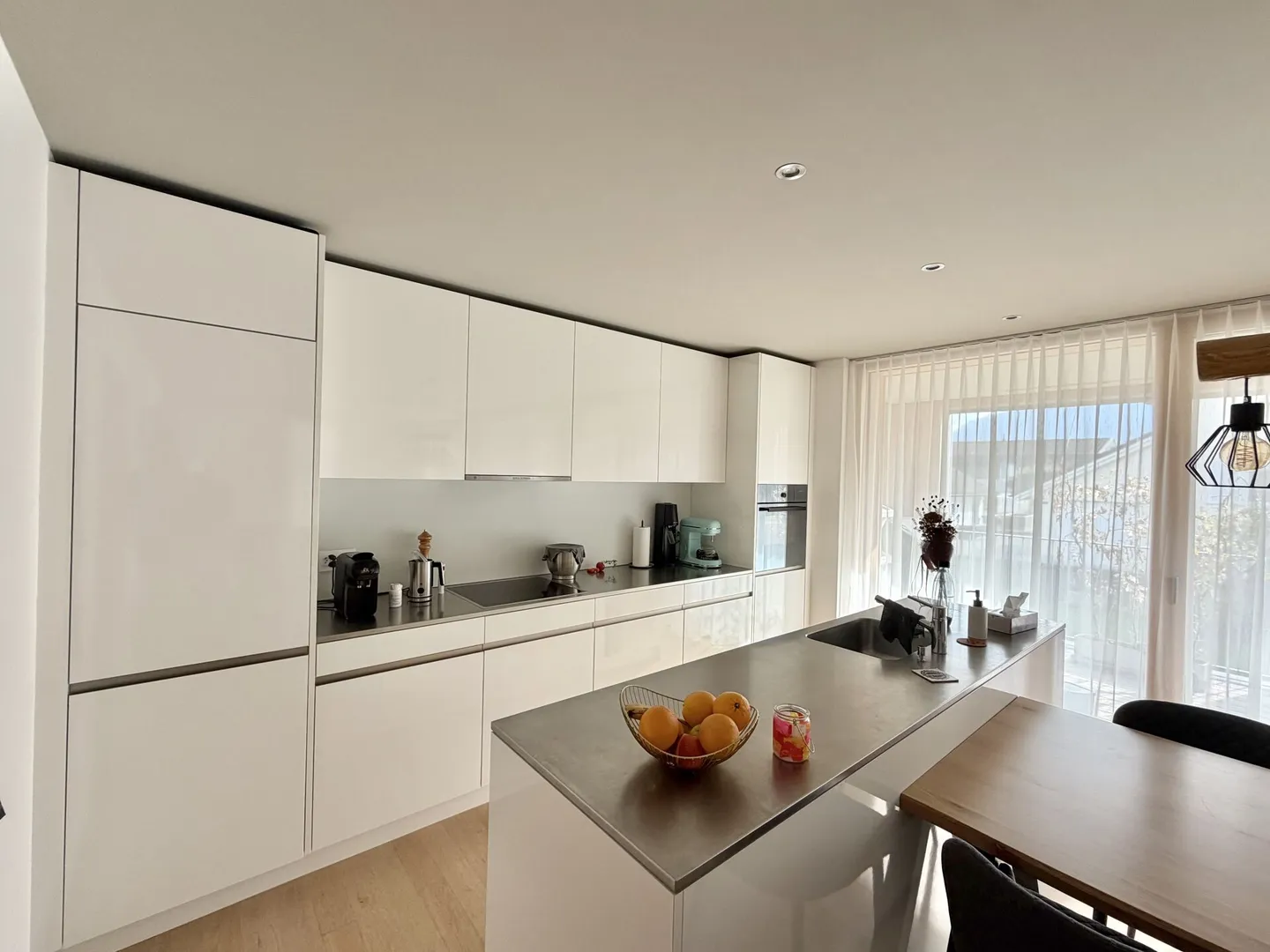 Moderne 4.5 Zimmerwohnung am Dorfrand von Grabs - Foto 2 von 10