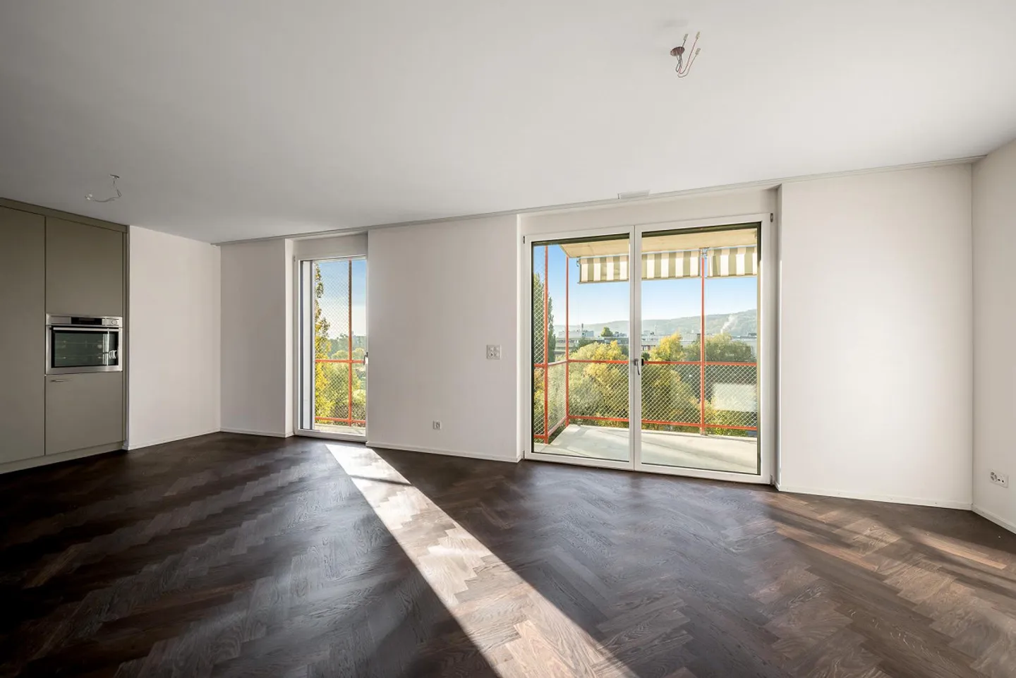 Maison moderne au rez-de-chaussée dans un emplacement central ! - Photo 4 sur 7