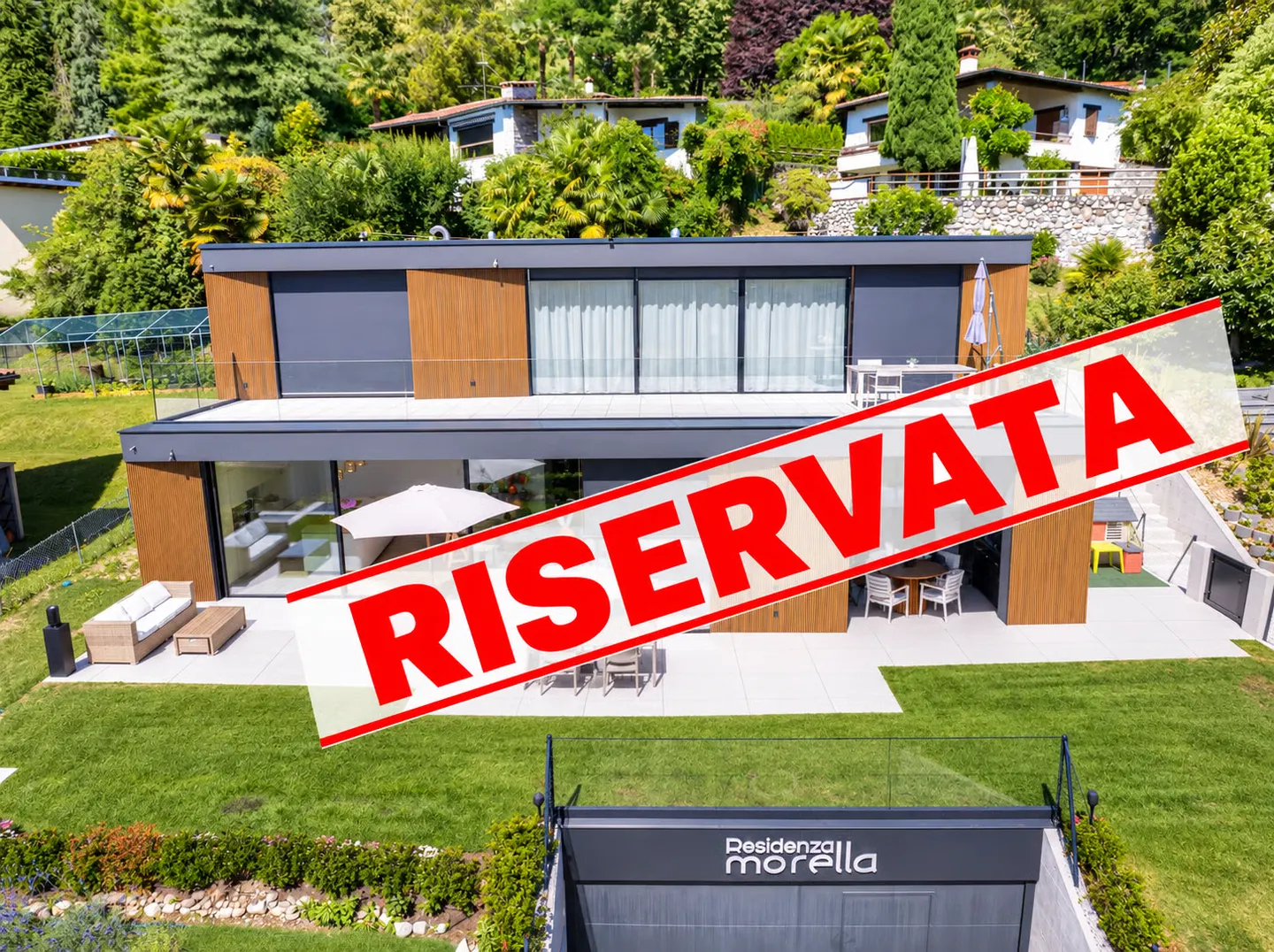 Appartamento di Lusso con Vista Lago - Foto 1 di 18