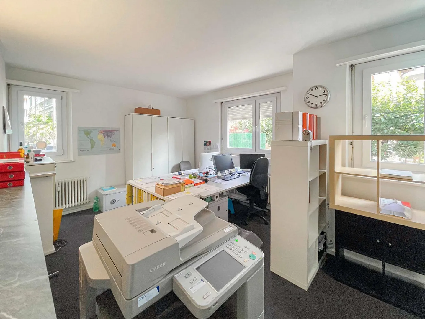 Office of 5 rooms in the Besso district - Photo 2 of 5