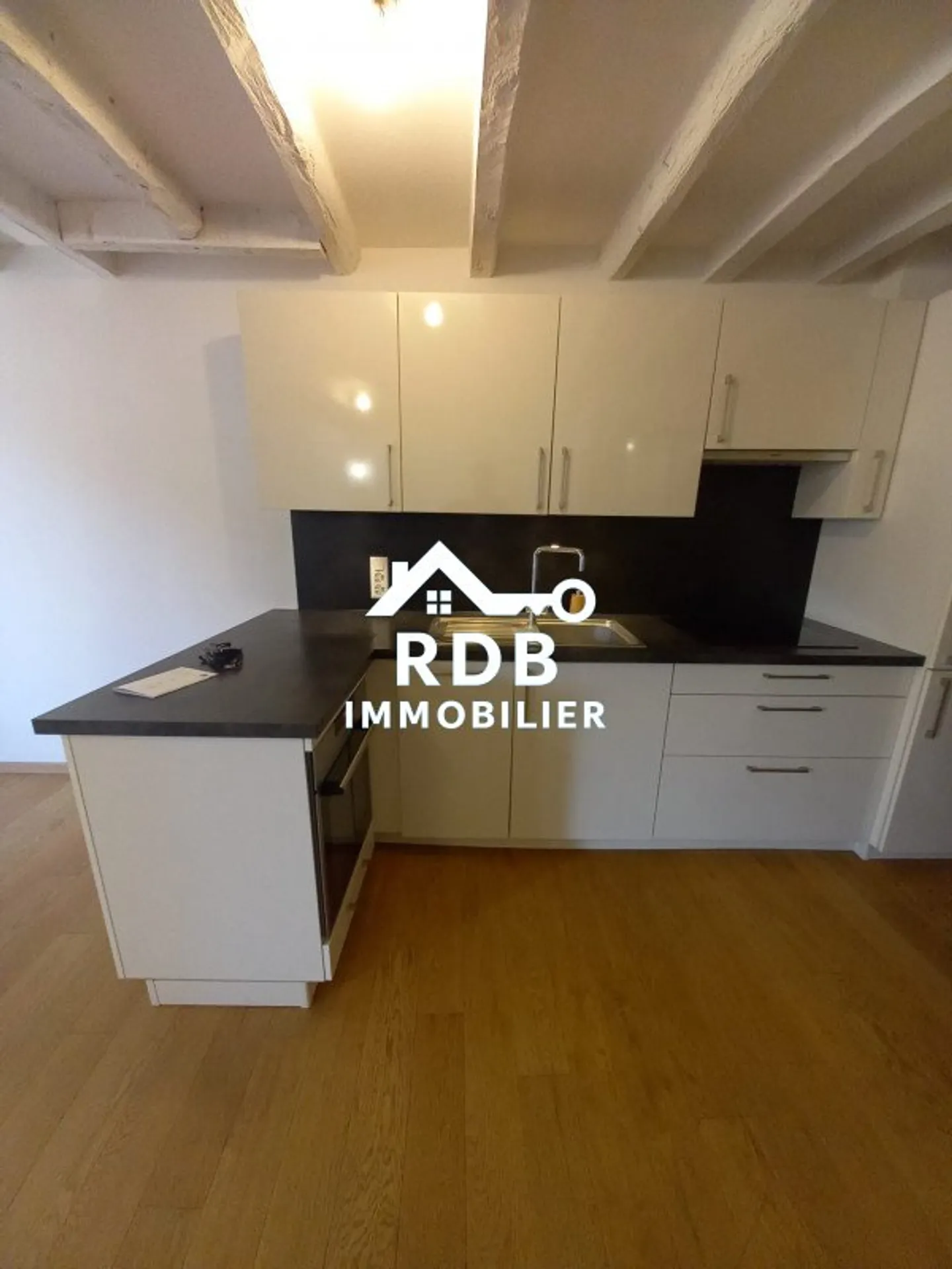 2,5-Zimmer-Wohnung im 1. Stock ohne Aufzug in Chêne-Bourg 1225 - Foto 7 von 8