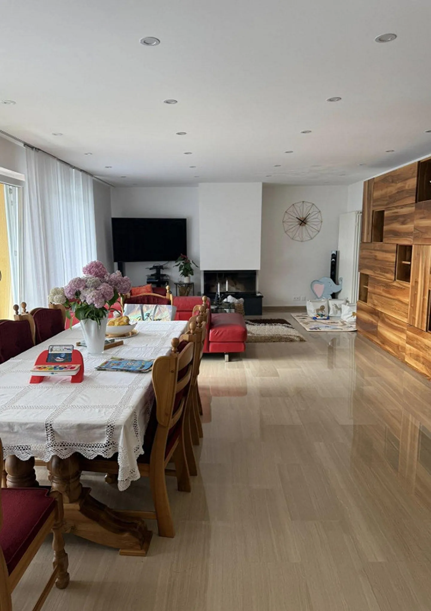 Casa Familiare Incantevole - Foto 7 di 14