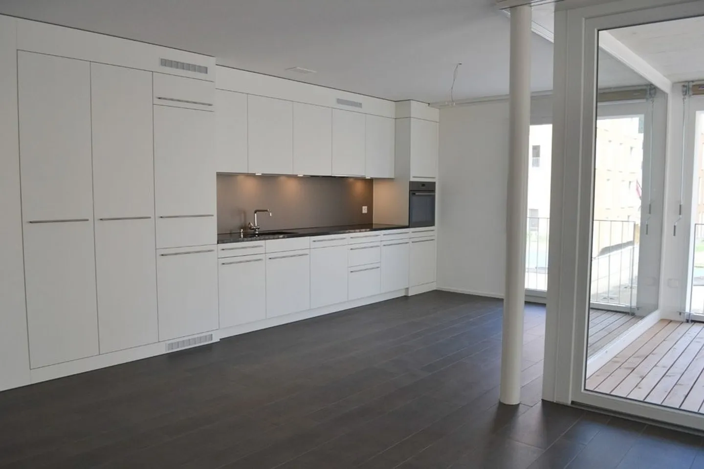 Appartamento moderno 3.5 locali con vista - Foto 2 di 10