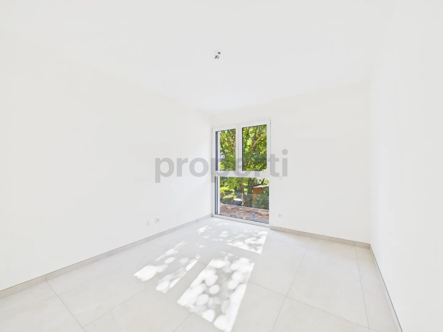 Nouvel appartement de 4,5 pièces en construction à Avegno - Photo 9 sur 13