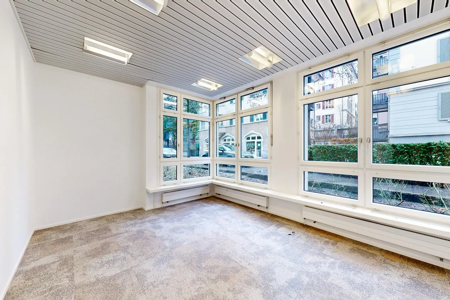 Disponible à la location immédiatement : espace de bureau agrandi près de la gare d'Enge - Photo 5 sur 9