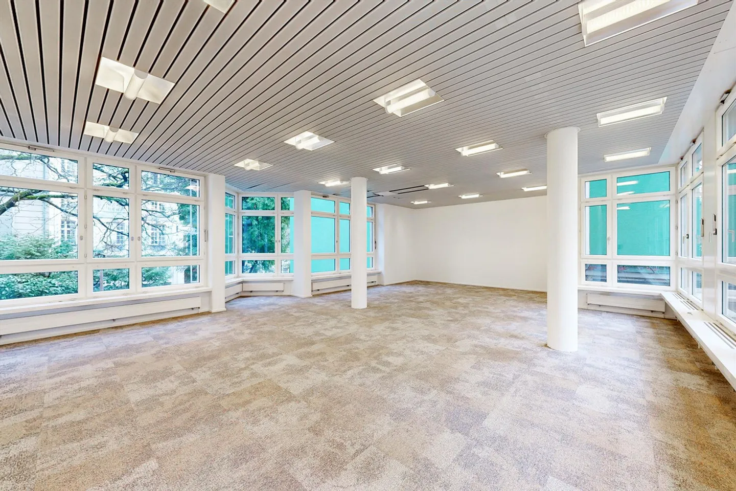 Disponible à la location immédiatement : espace de bureau agrandi près de la gare d'Enge - Photo 2 sur 9