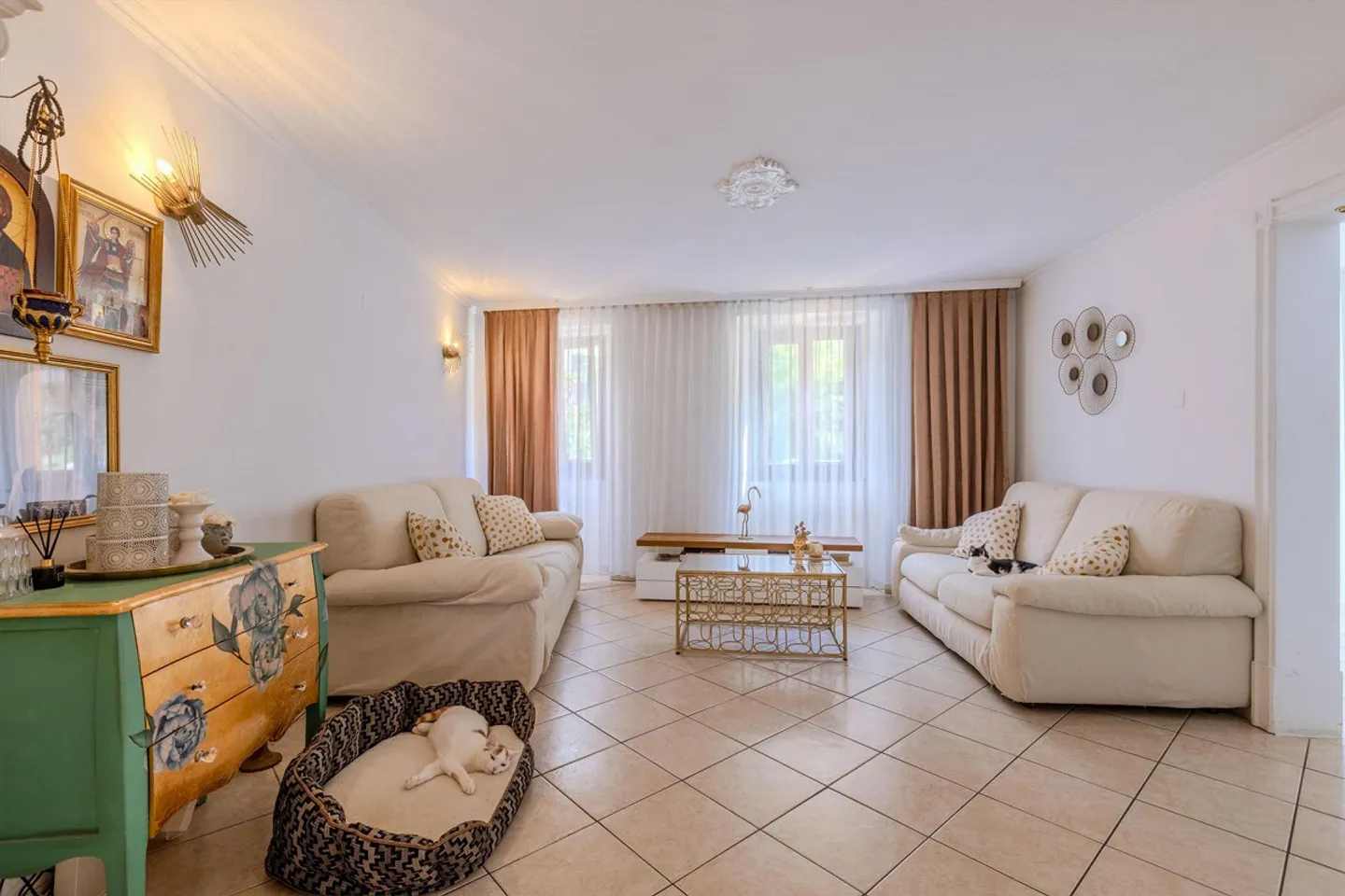 MIETE ZUM KAUF - WUNDERSCHÖNES HAUS MIT 7,5 ZIMMERN IM LOCARNESE - Foto 2 von 9