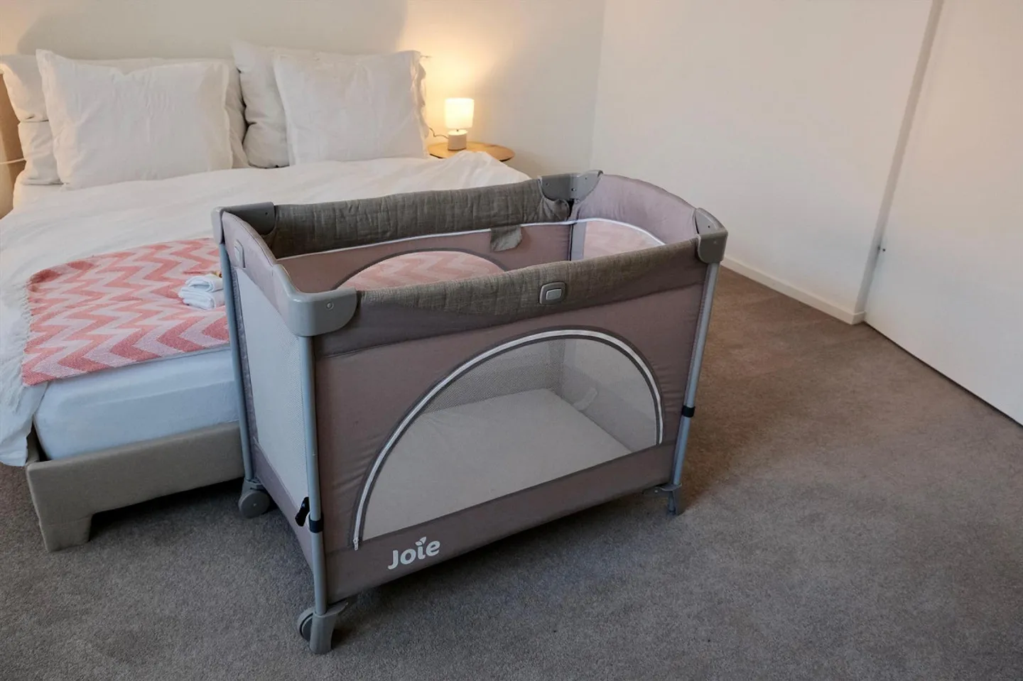 Charming furnished house with lake view in Zurich | Parking - limited - Photo 19 of 28