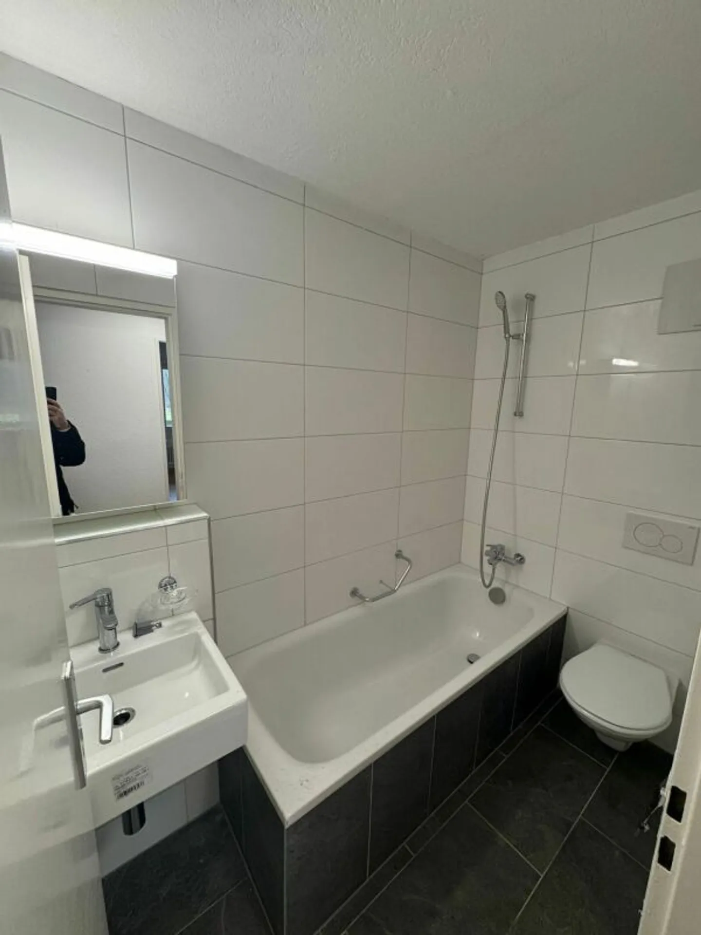 Appartamento 4.5 locali, 3° piano, ascensore, piscina - Foto 6 di 8