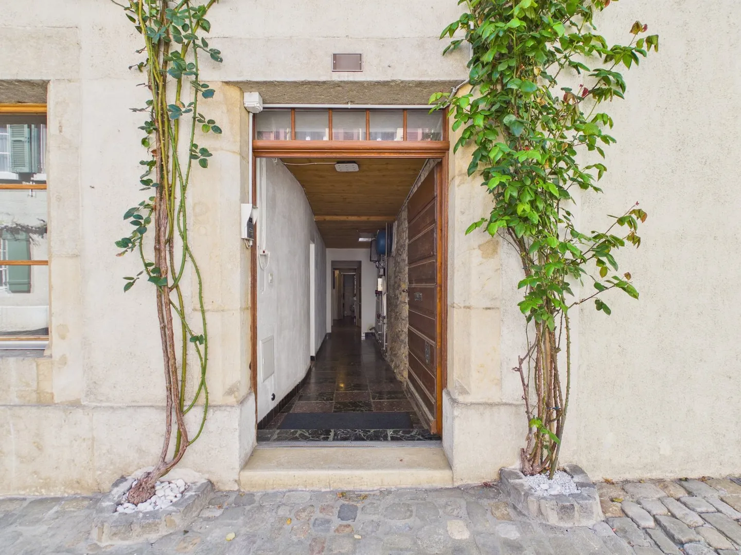 Historisches Einfamilienhaus mit Potenzial - Foto 2 von 15
