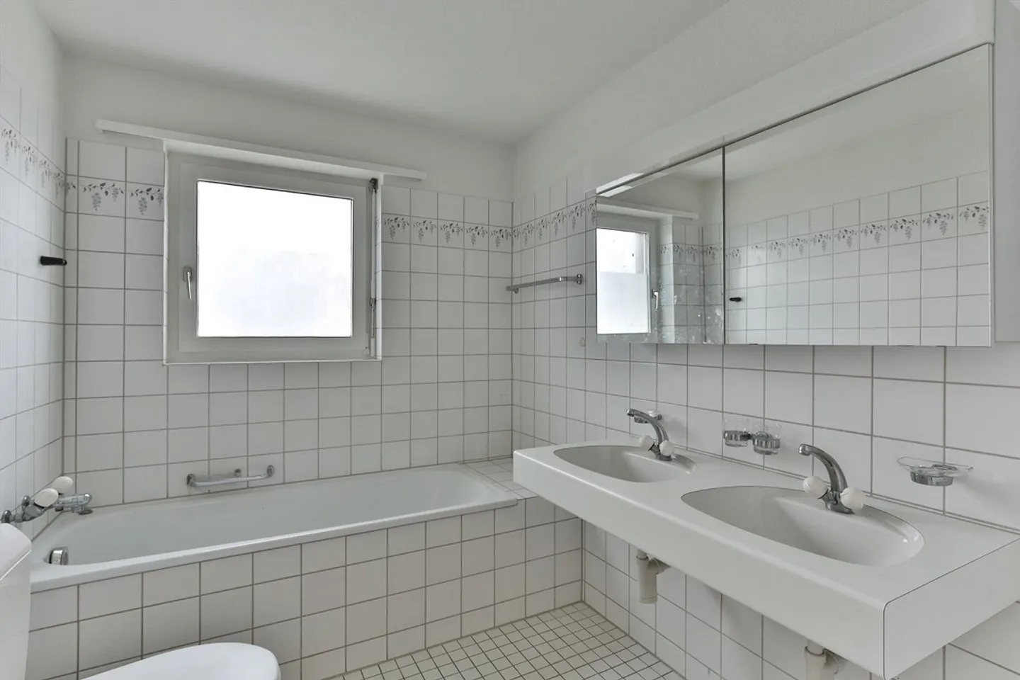 Central, spacious 4½-room apartment - Photo 6 of 10
