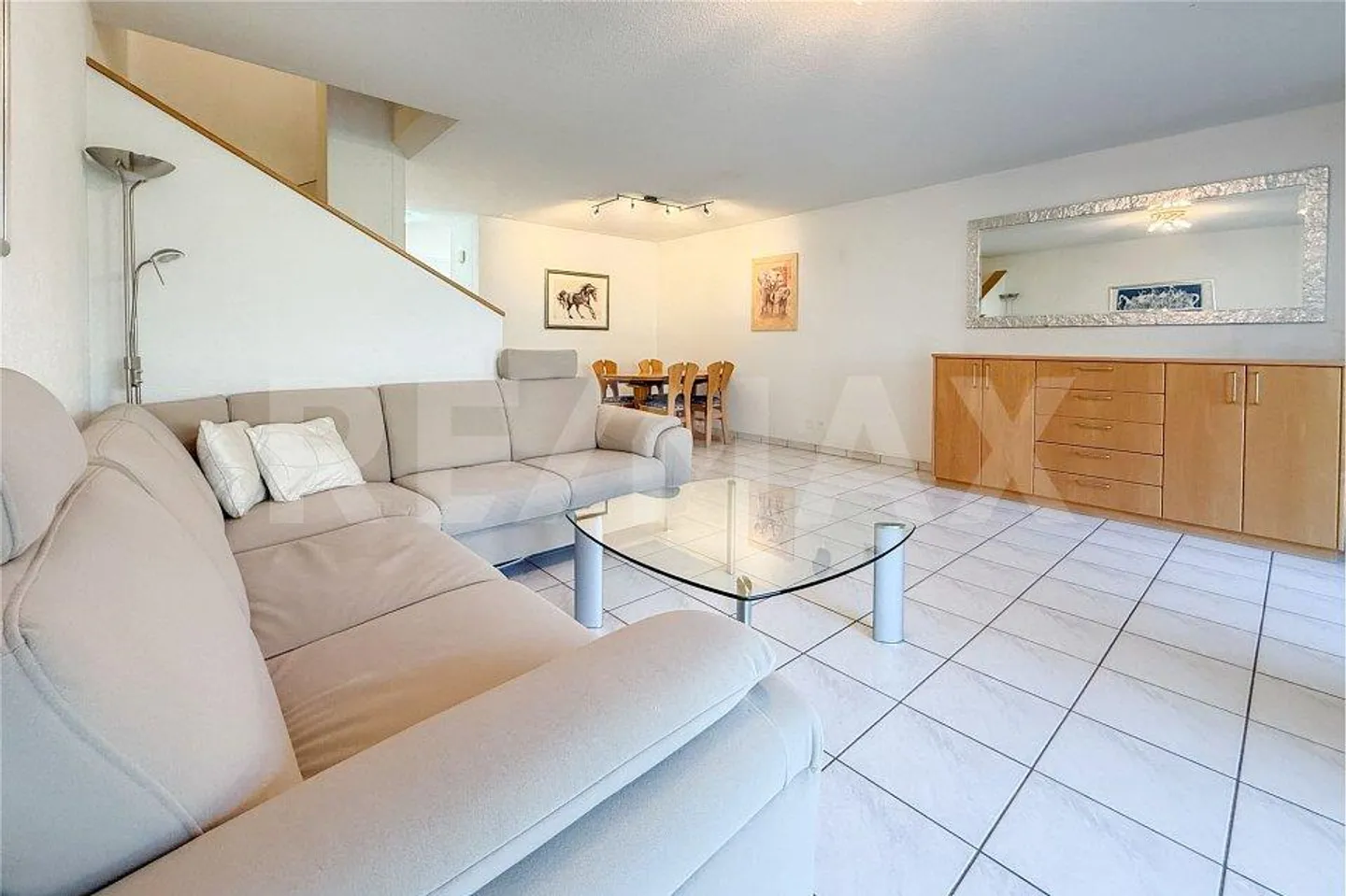 Maison de ville de 5,5 pièces bien entretenue à vendre à Hellikon - Photo 7 sur 13