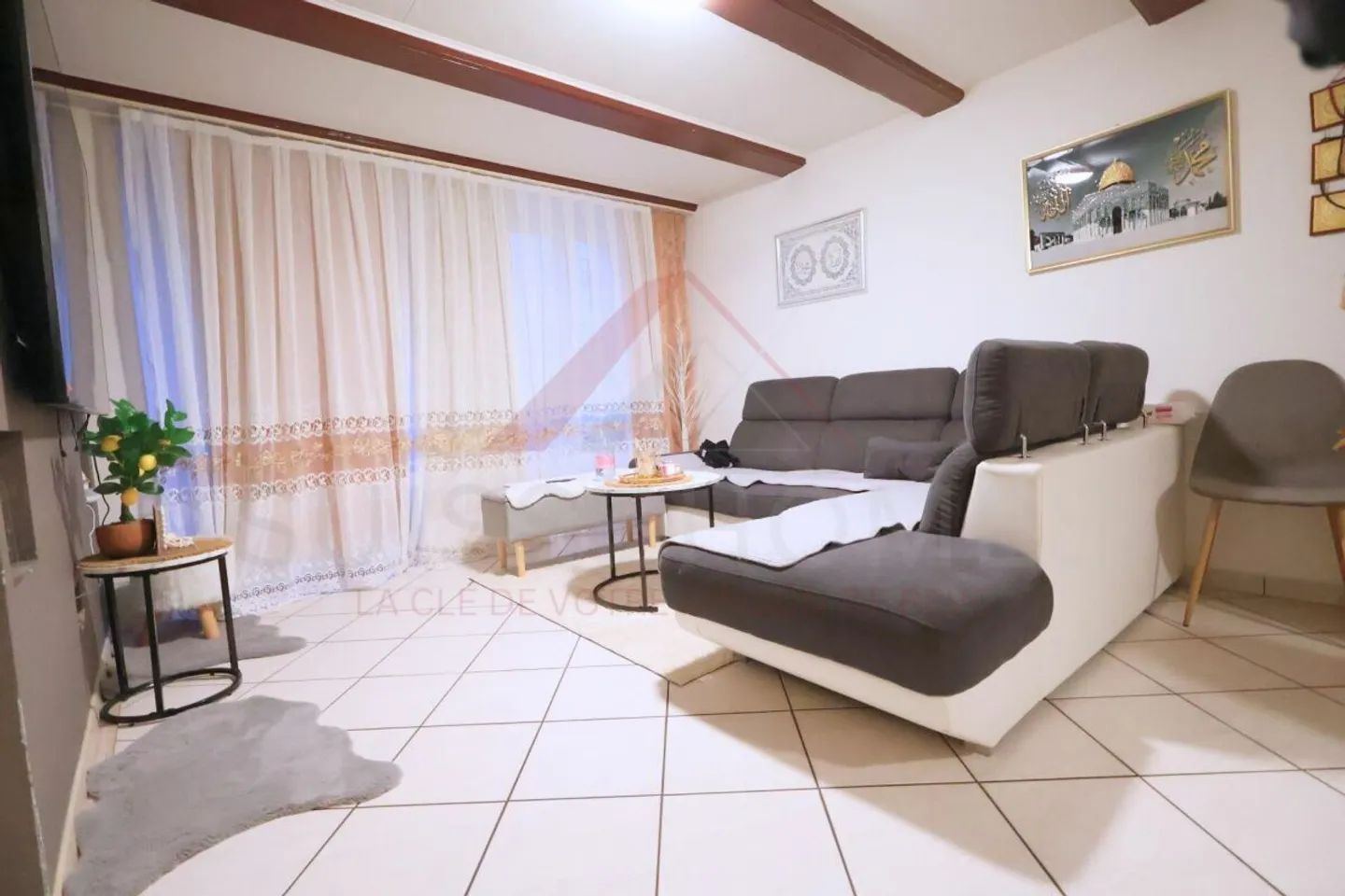 Maison spacieuse et lumineuse avec jardin et équipements de haute qualité - Photo 2 sur 22