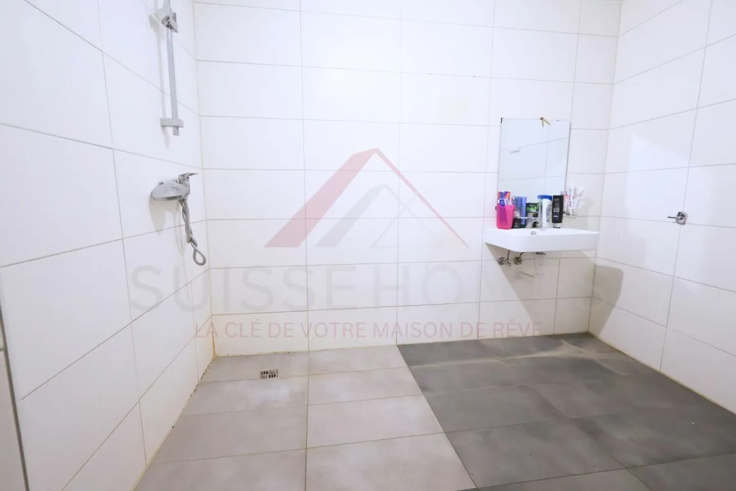 Maison spacieuse et lumineuse avec jardin et équipements de haute qualité - Photo 9 sur 22