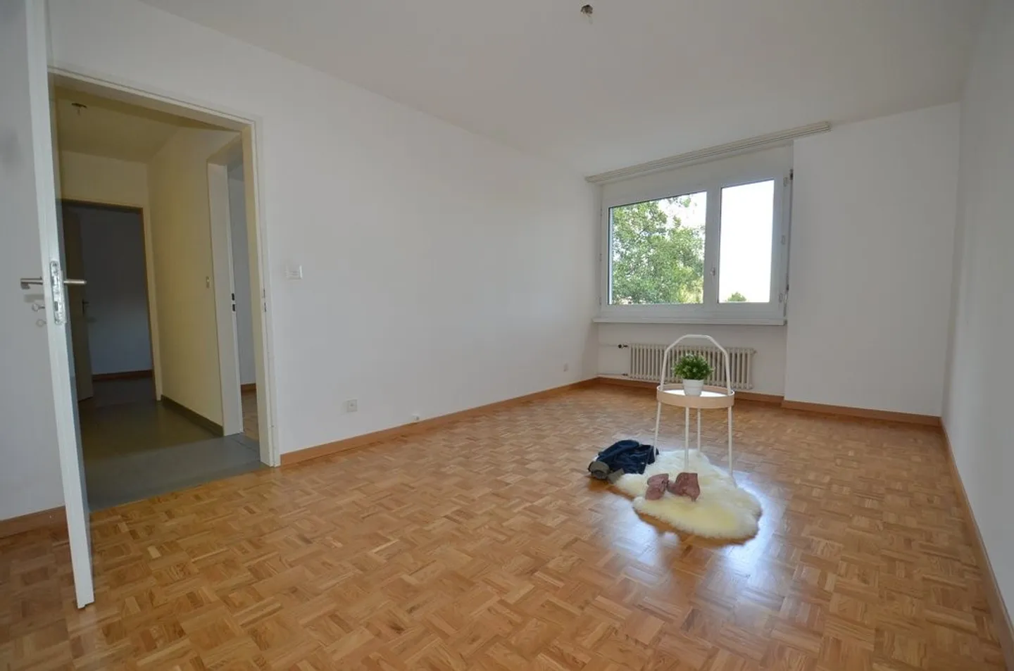 Apartment for rent - Photo 2 of 5