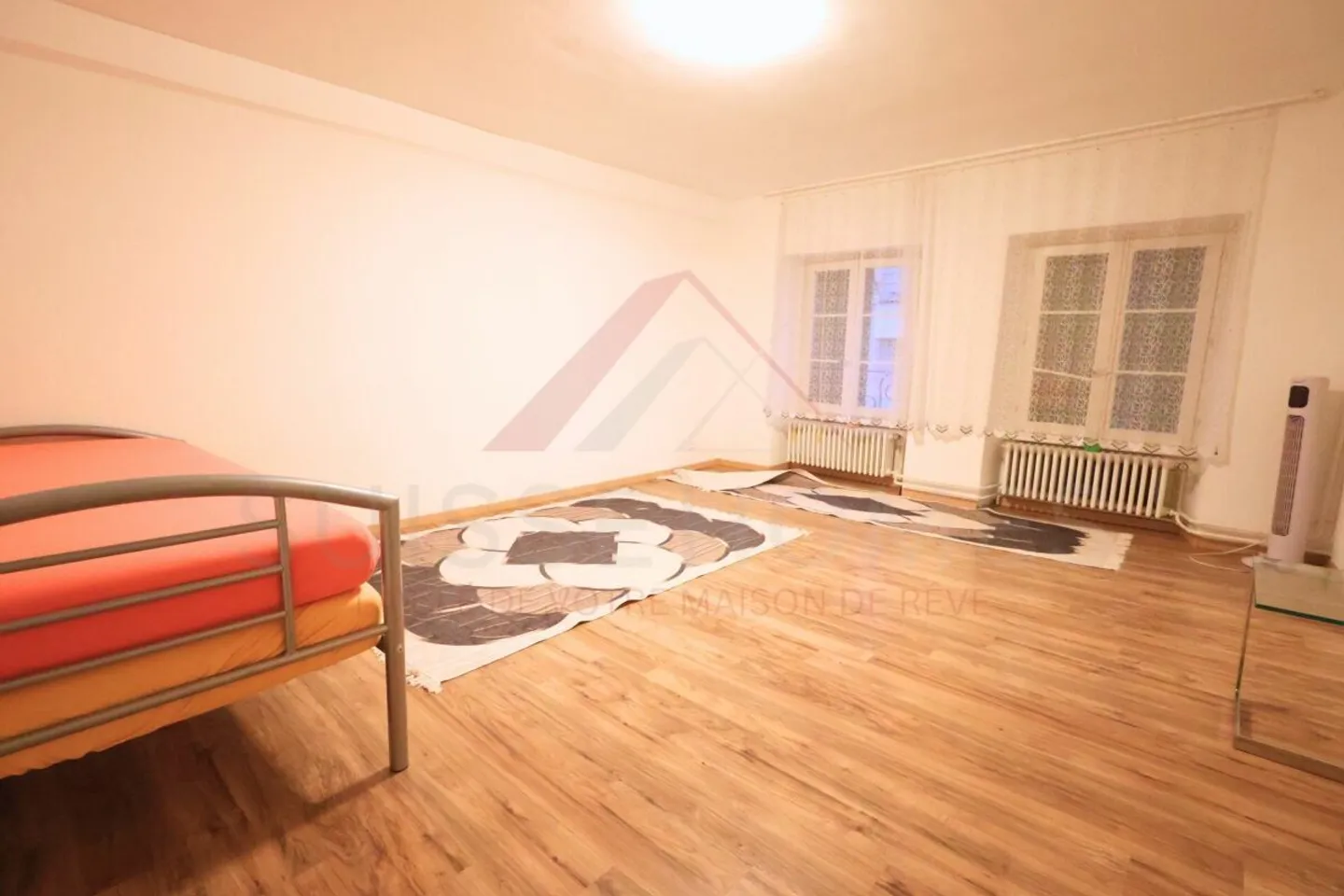 Maison spacieuse et lumineuse avec jardin et équipements de haute qualité - Photo 16 sur 22