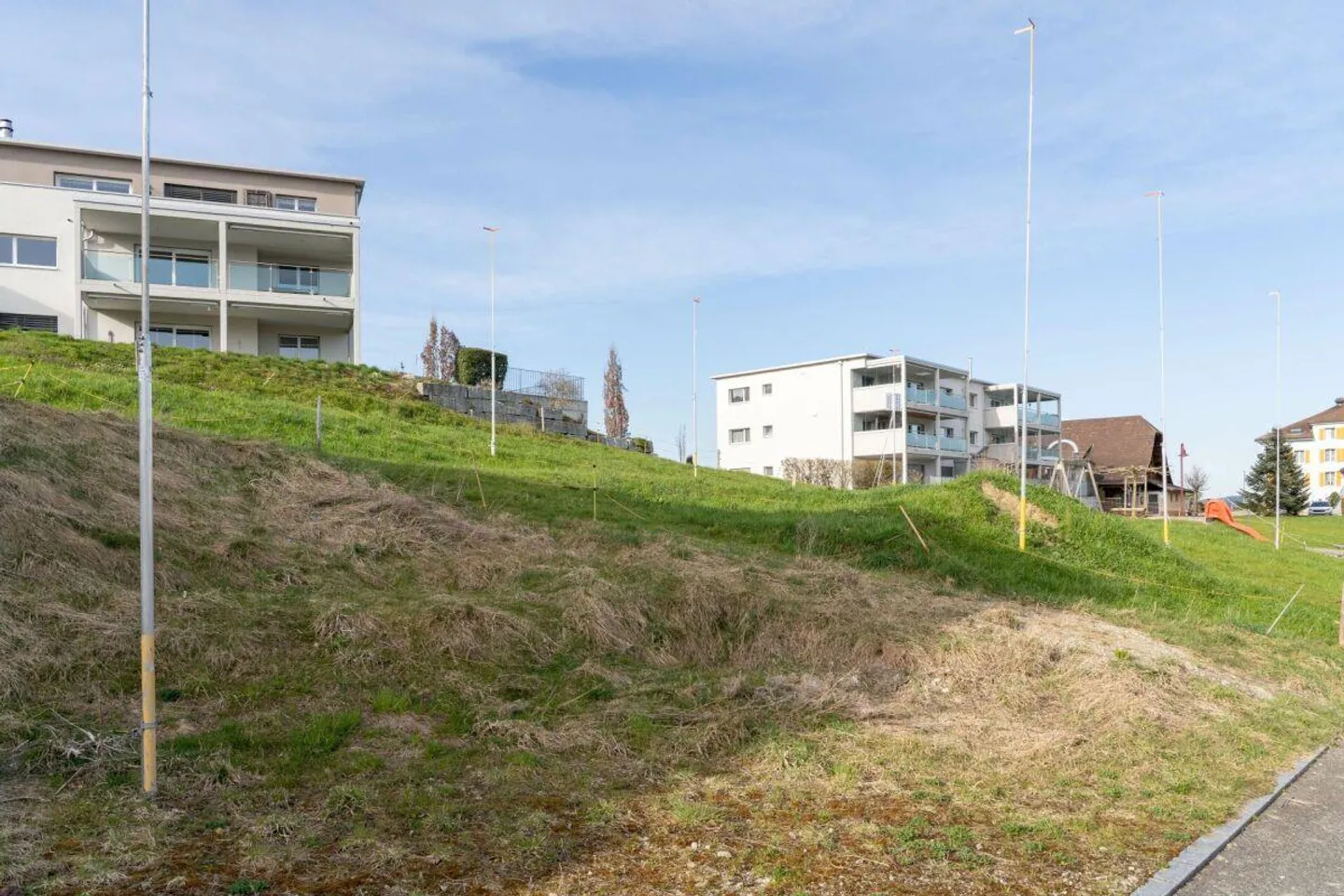 Zwei attraktive Grundstücke - Foto 1 von 7