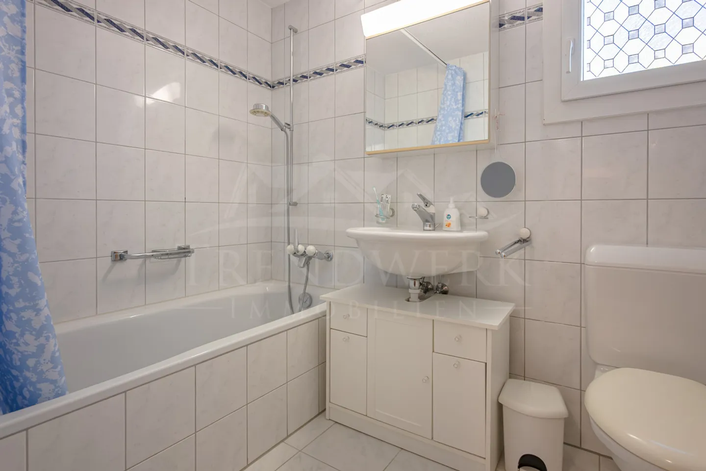 5.5-Room Single-Family House with Terrace and View in Trimbach - Photo 7 of 15