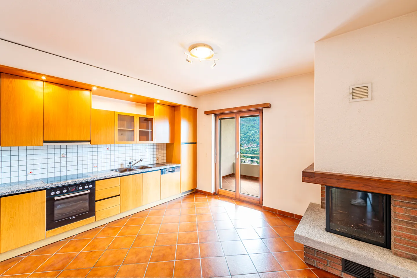 Charming Duplex Home - Photo 11 of 19