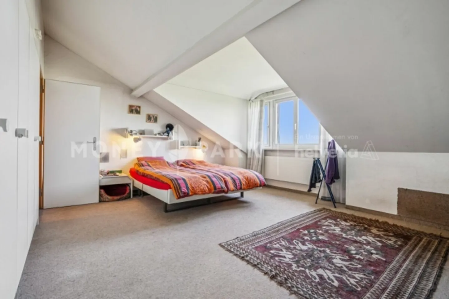 Ampia casa unifamiliare con appartamento indipendente in un ambiente naturale - Foto 6 di 13