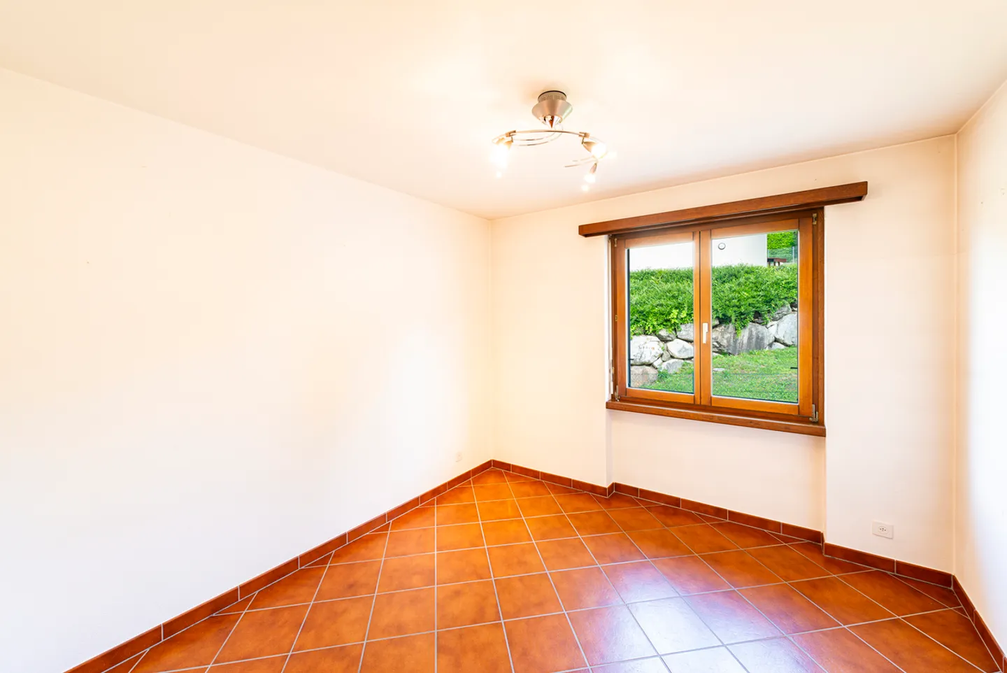 Charming Duplex Home - Photo 15 of 19