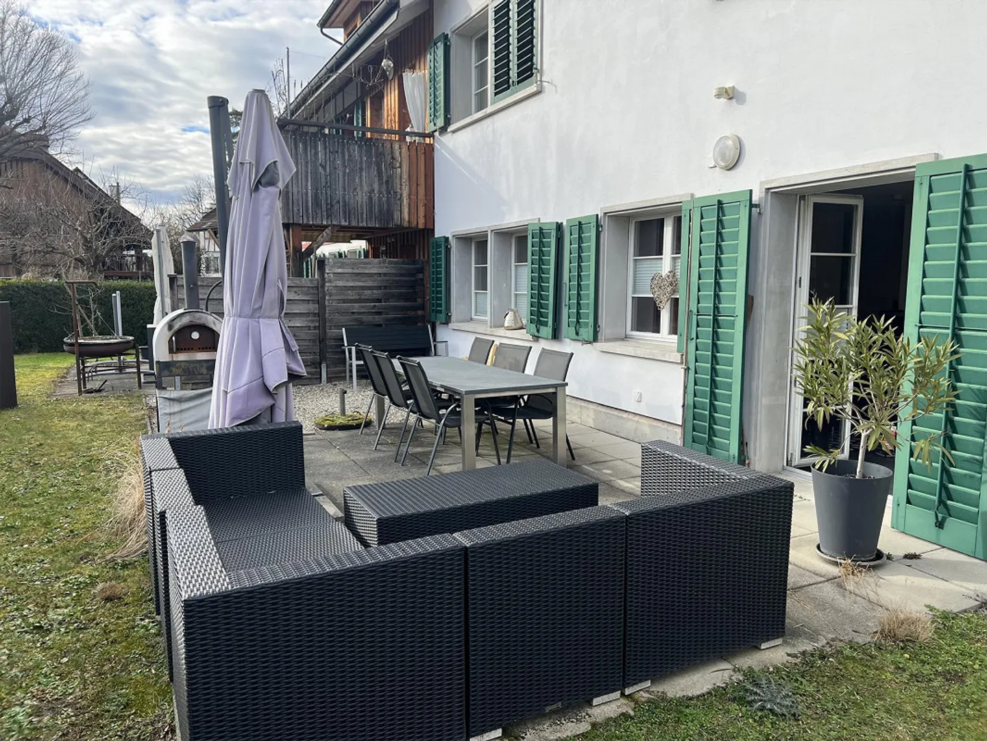 Ampia casa unifamiliare di 6,5 stanze con giardino - Foto 10 di 28