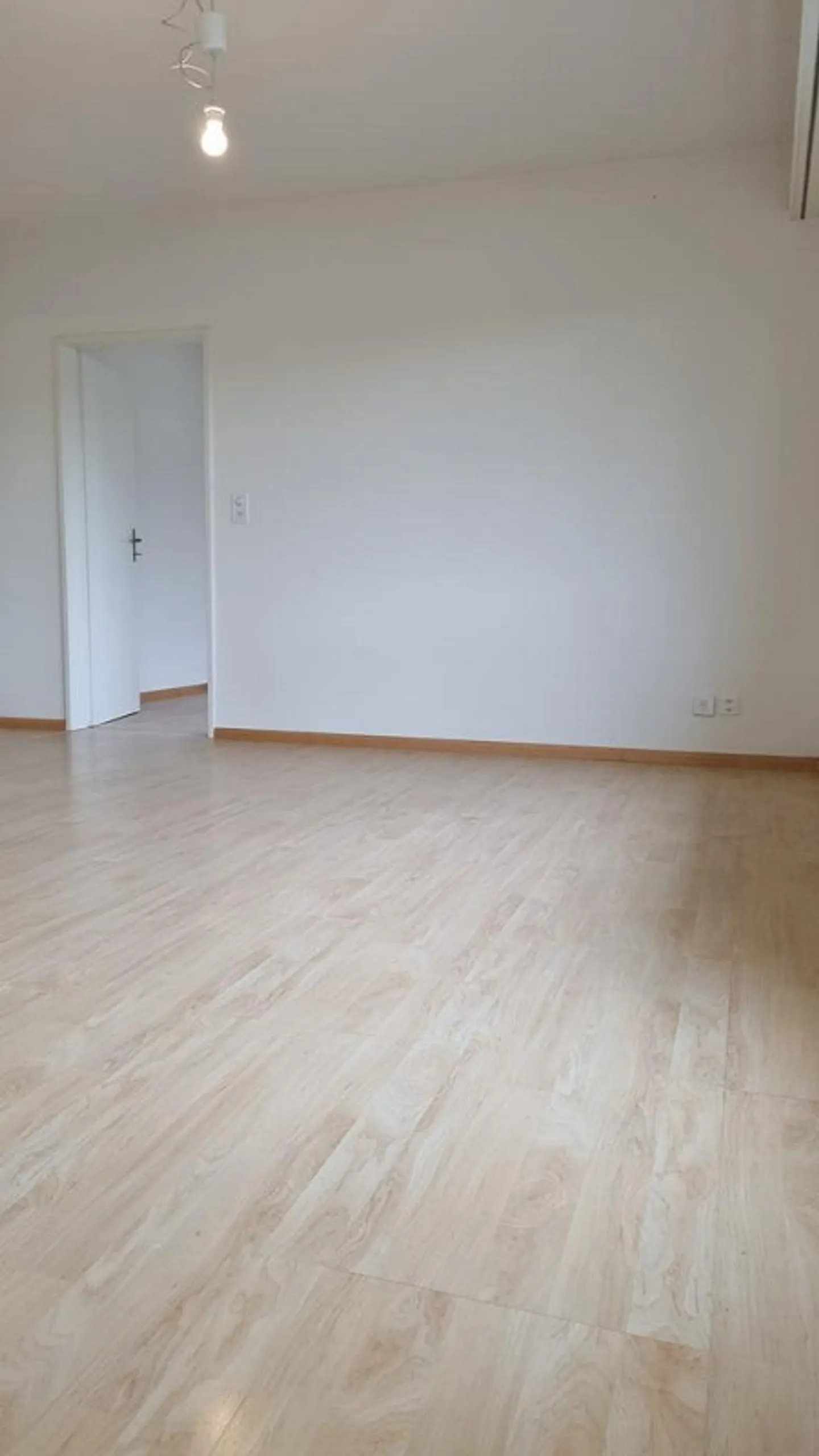 Cozy 2-room apartment in the border area - Photo 9 of 9