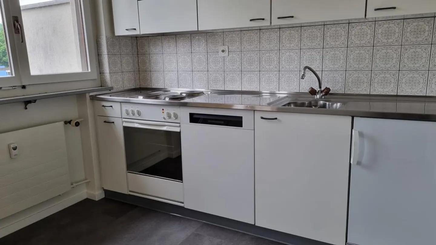Cozy 2-room apartment in the border area - Photo 2 of 9