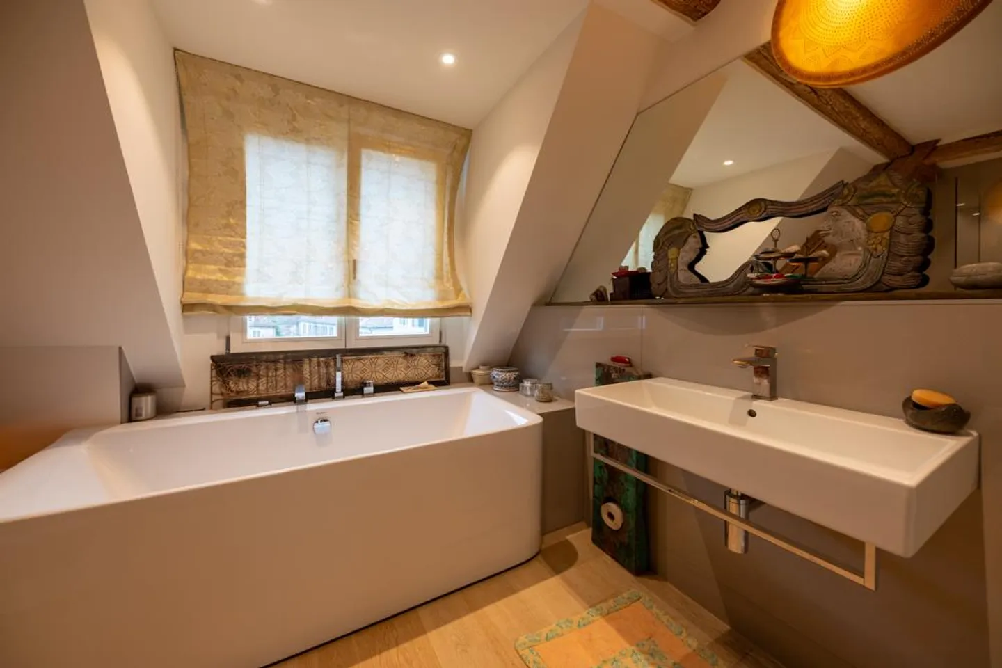 Artist House in the Heart of Kreuzlingen - Photo 5 of 10