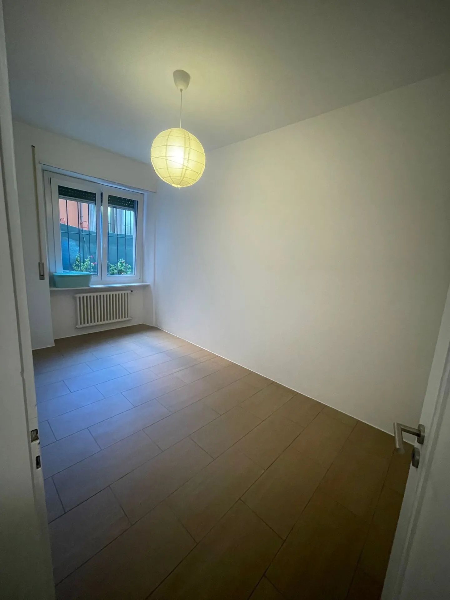 For rent, two steps from the center of Lugano, renovated 3.5-room apartment - Photo 5 of 6