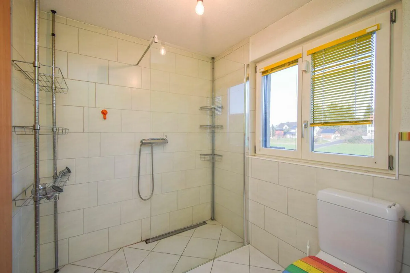 Charmante Maison Familiale avec Jardin - Photo 8 sur 12