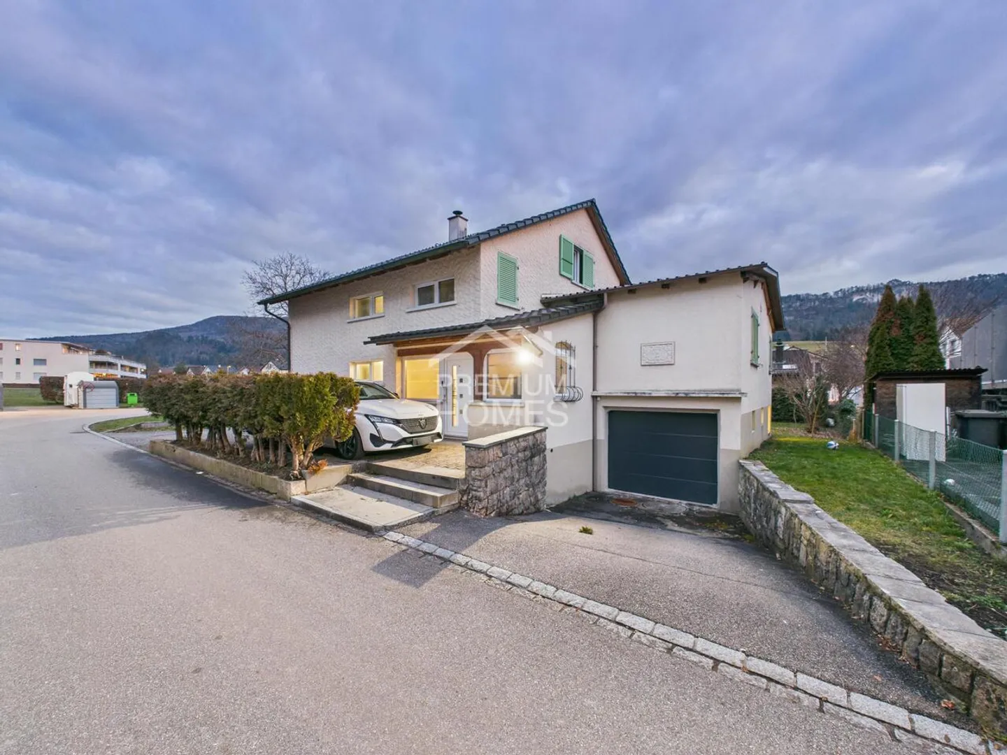 Spacious Family Home with Garden - Photo 1 of 10