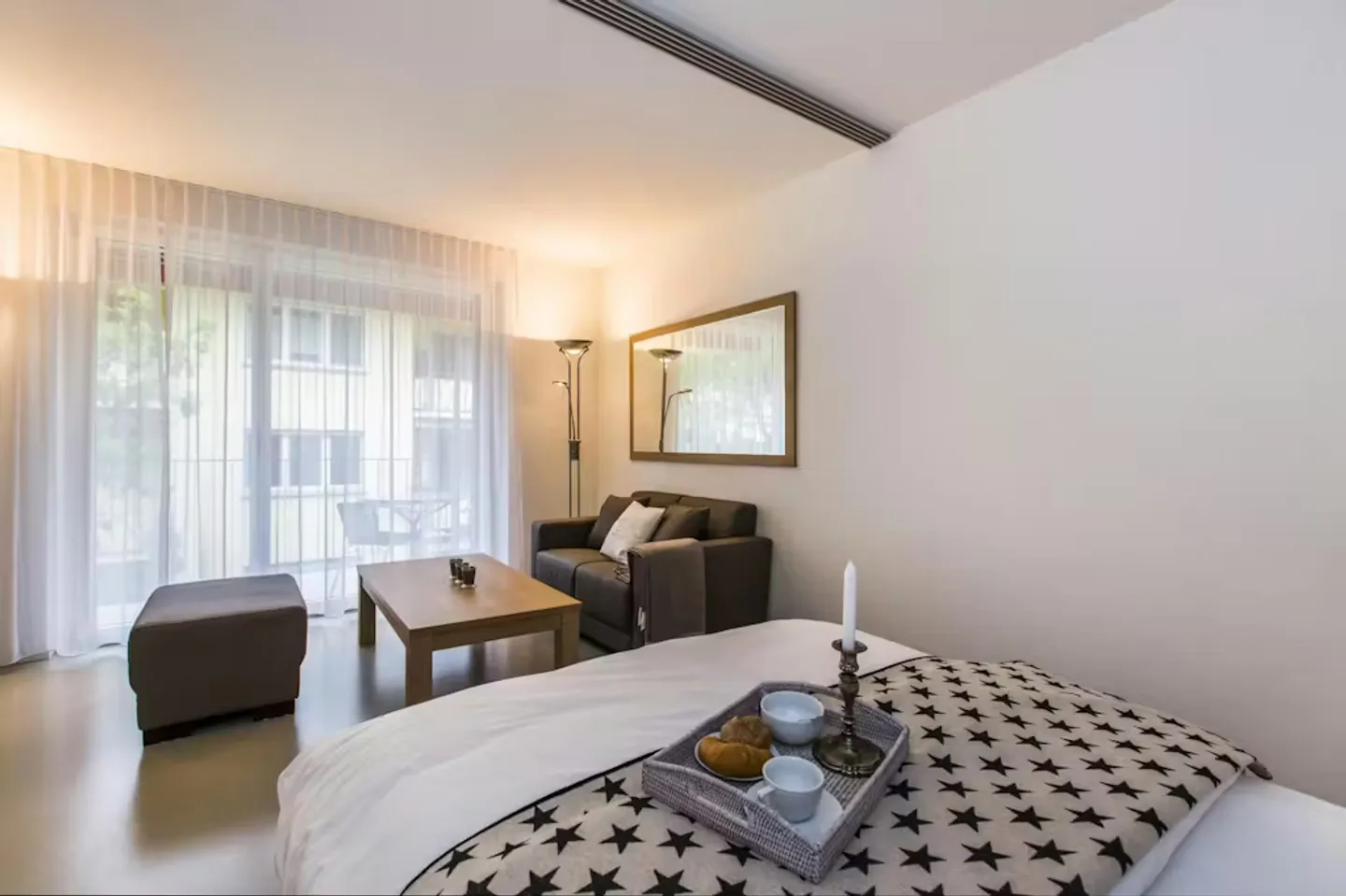 Charmante Wohnung in Zürich - Foto 3 von 9