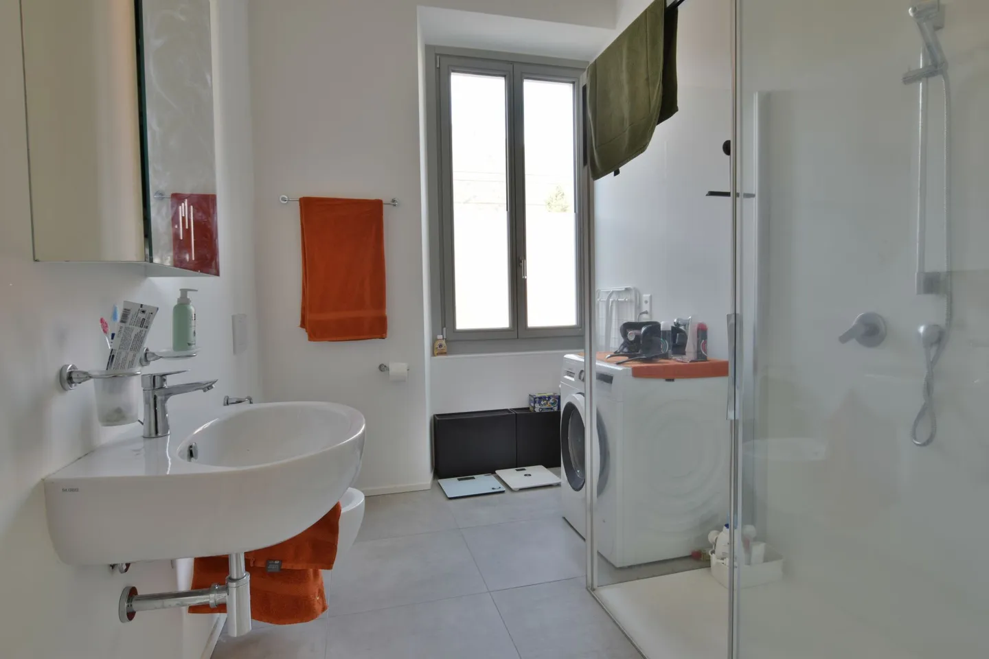 Spacious 2.5 room apartment for rent - Photo 7 of 10