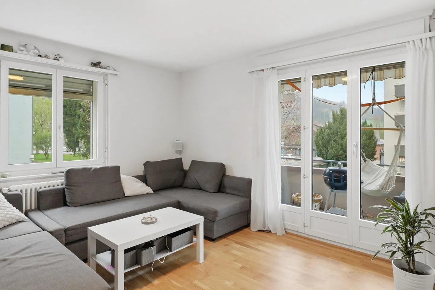 Beautiful 4-room apartment in a central location in Spiez - Photo 4 of 8