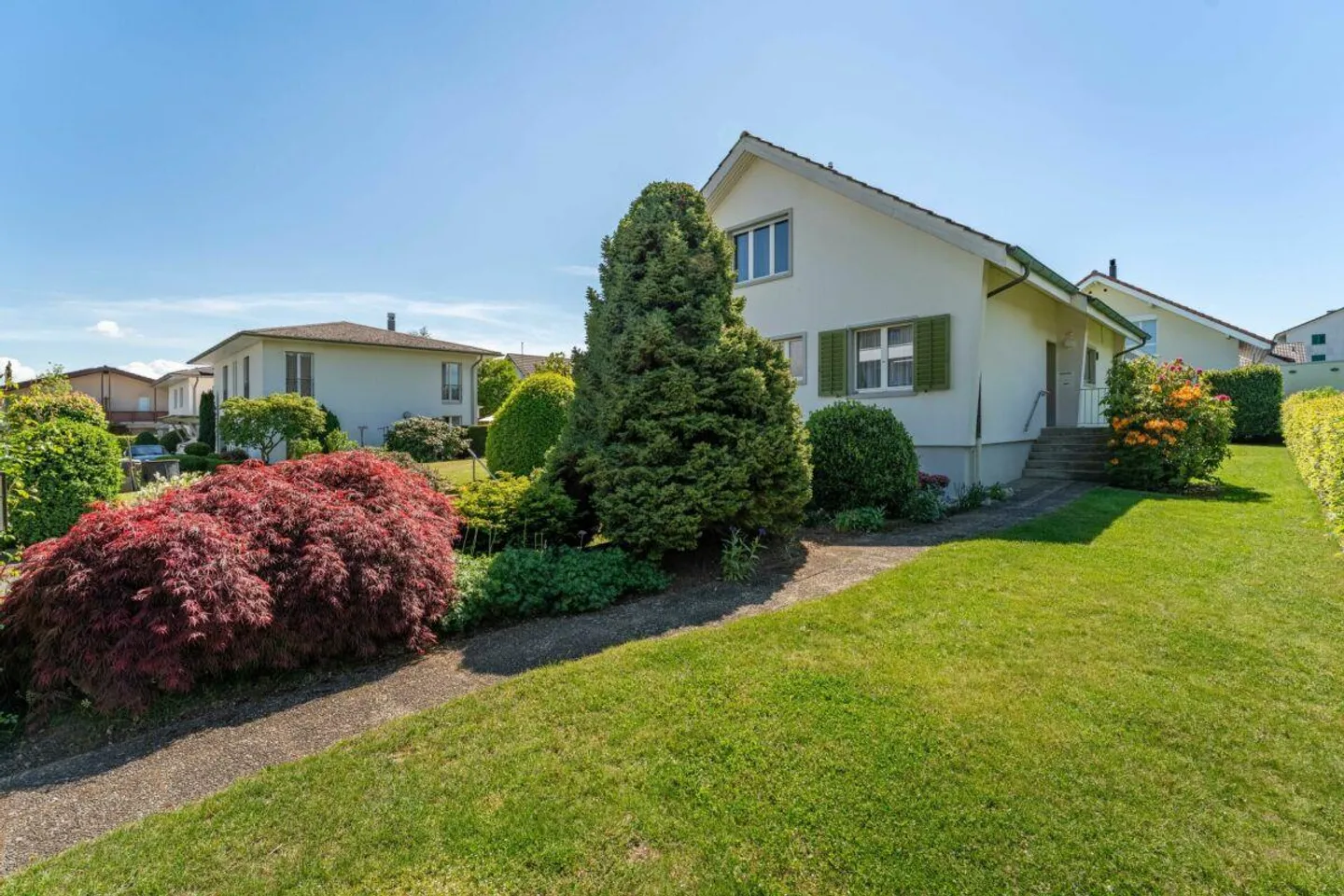 Very well-kept single-family house with phenomenal garden - Photo 1 of 15