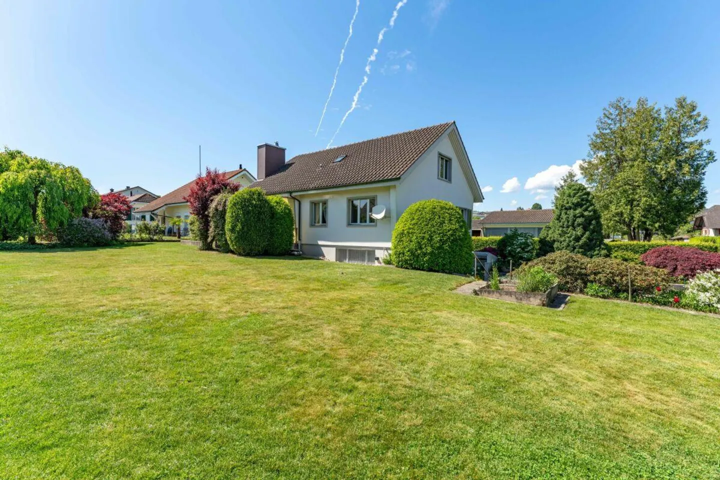 Very well-kept single-family house with phenomenal garden - Photo 3 of 15