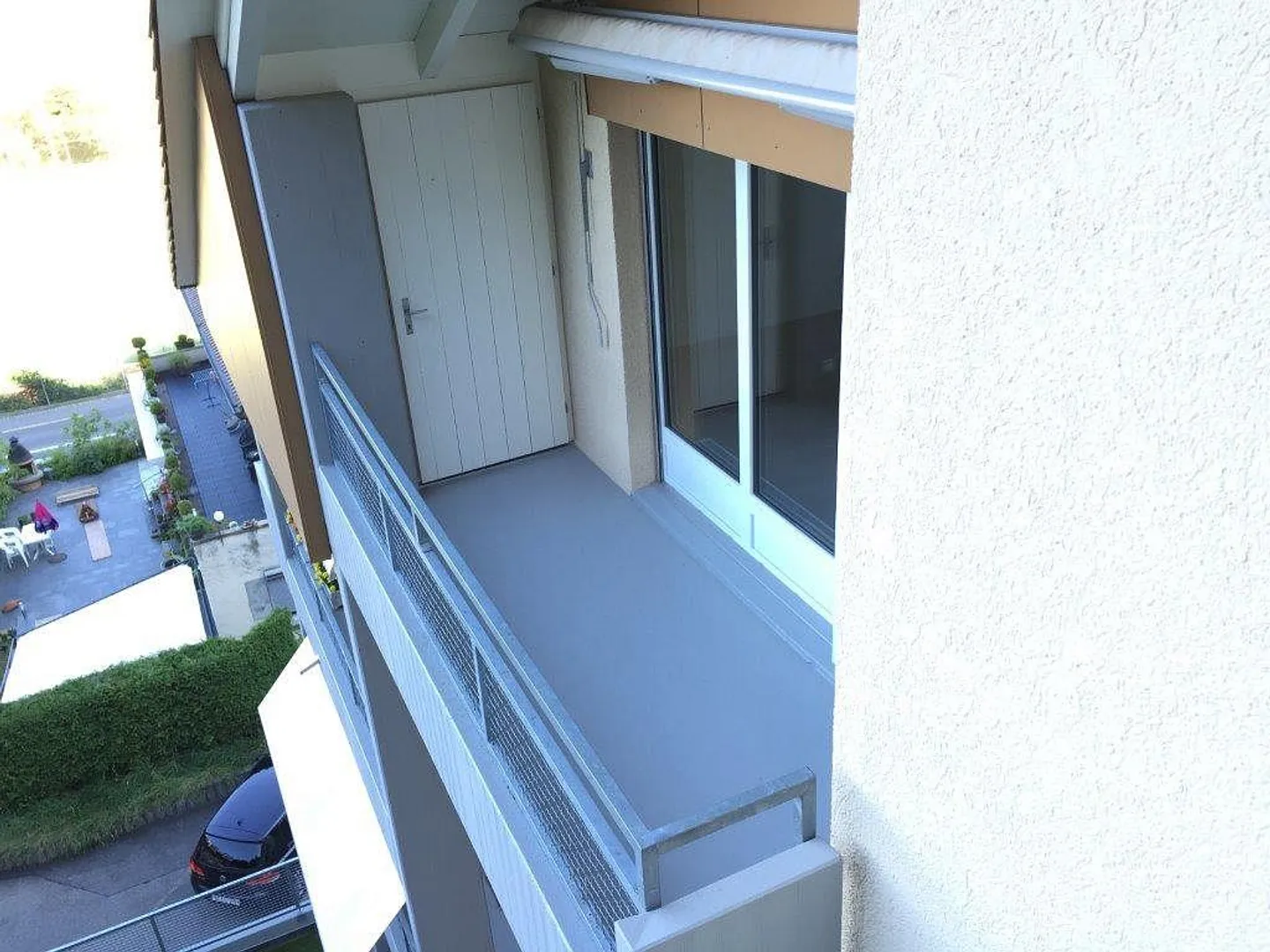 Large 4.5-Room Attic Apartment in a Quiet Location - Photo 12 of 14