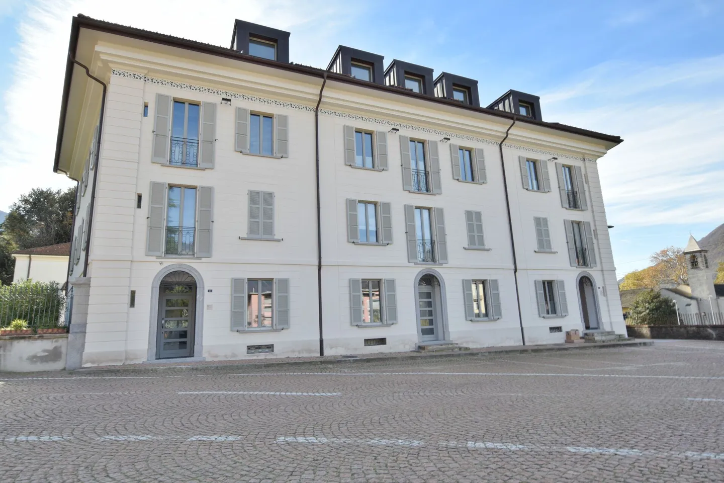 Spacious 2.5 room apartment for rent - Photo 10 of 10