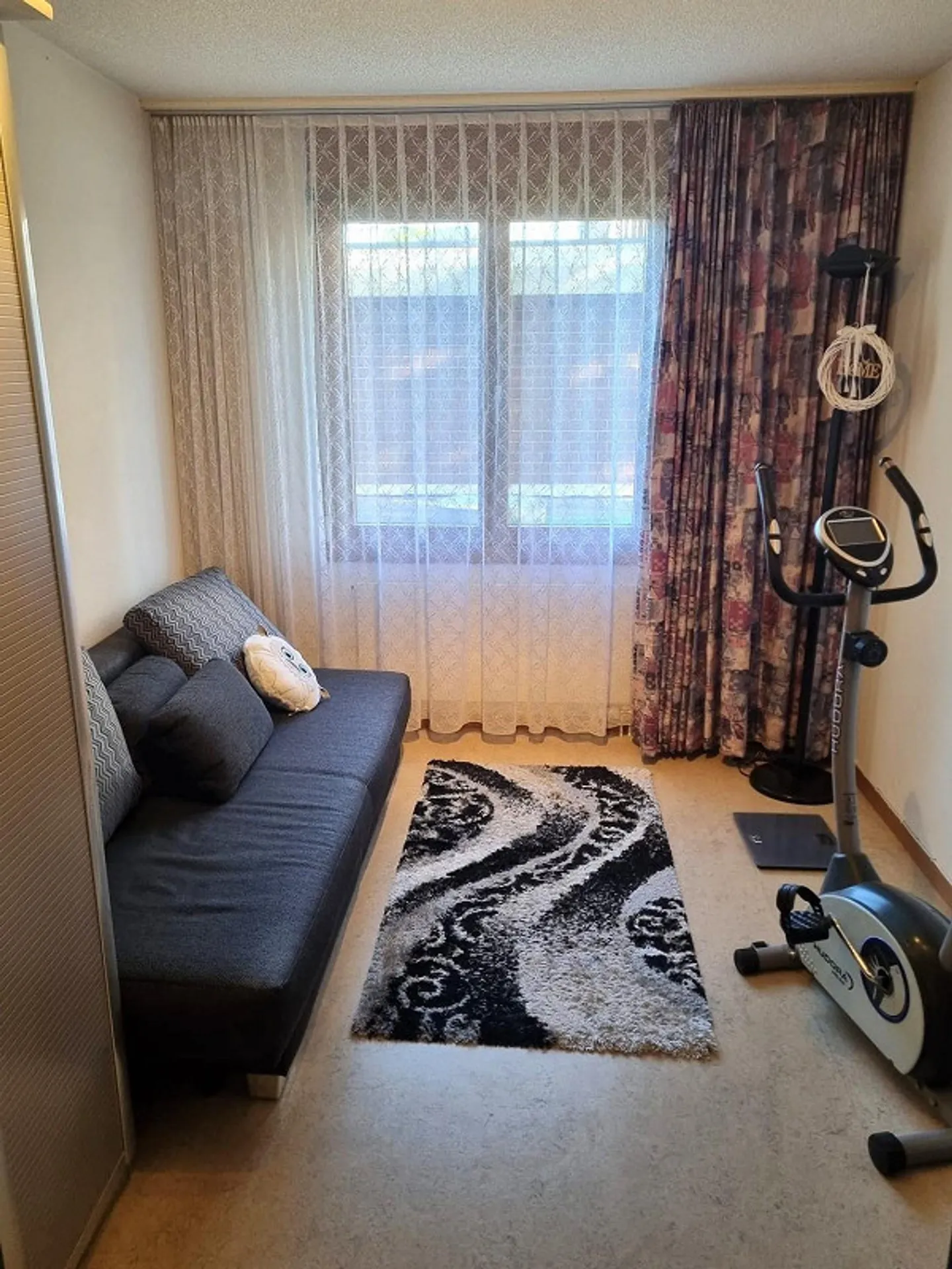 Una casa per sentirsi bene a Flawil - Foto 9 di 13