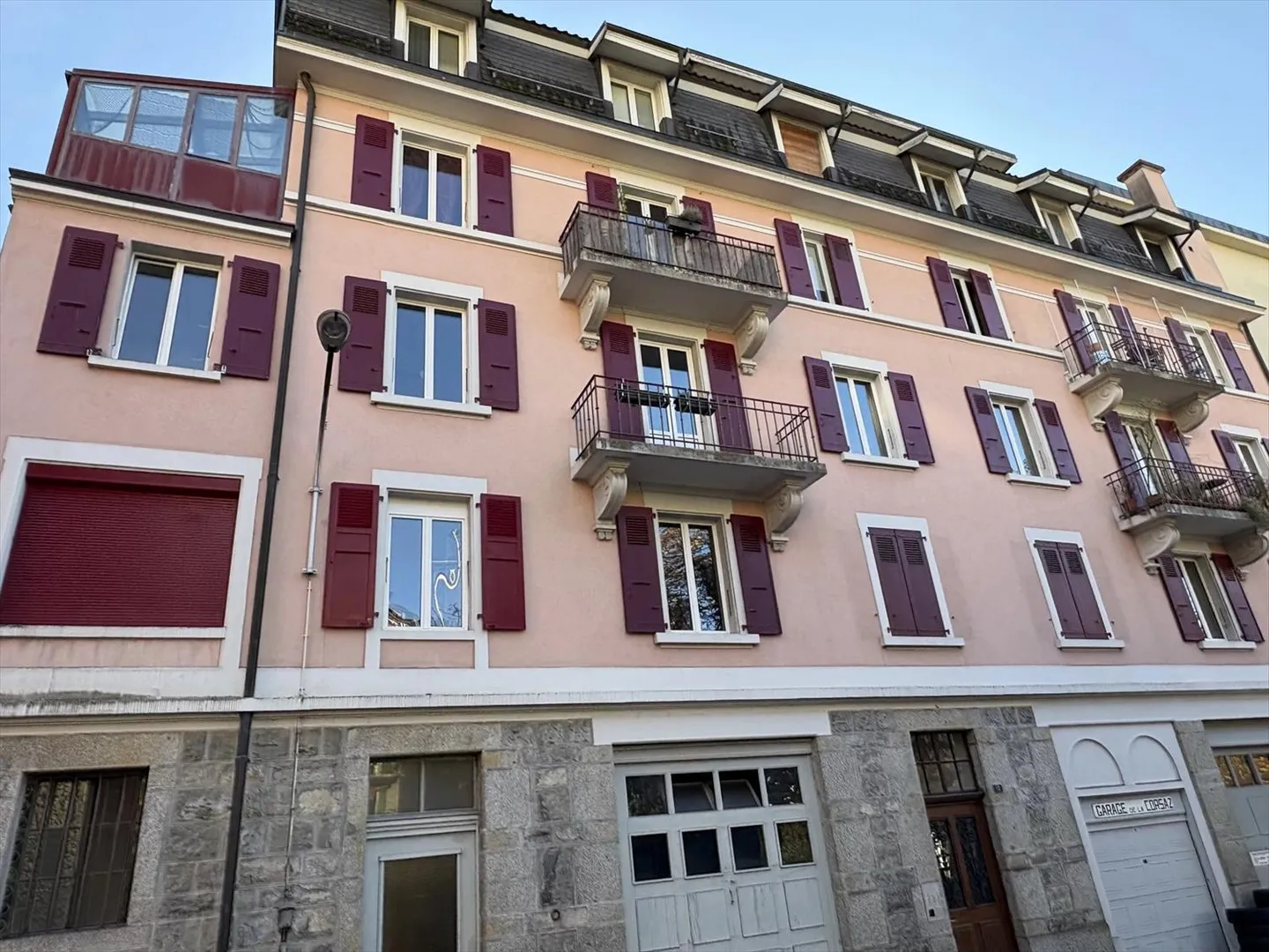 Spazioso appartamento di 3.5 locali nella città vecchia di Montreux. - Foto 1 di 8